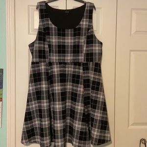 Torrid Black White Plaid Sleeveless Dress